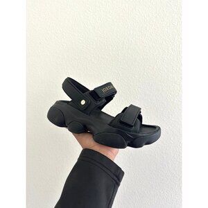 7 Women’s Jordan Deja Slide Sandals Slippers Black FN5036-001
